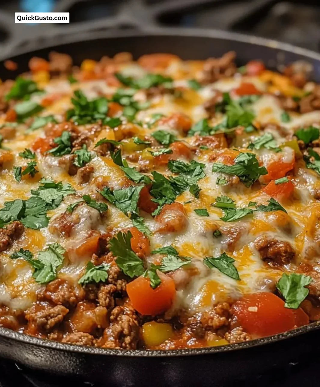 Easy quick beef taco skillet with sautéed beef and vegetables.