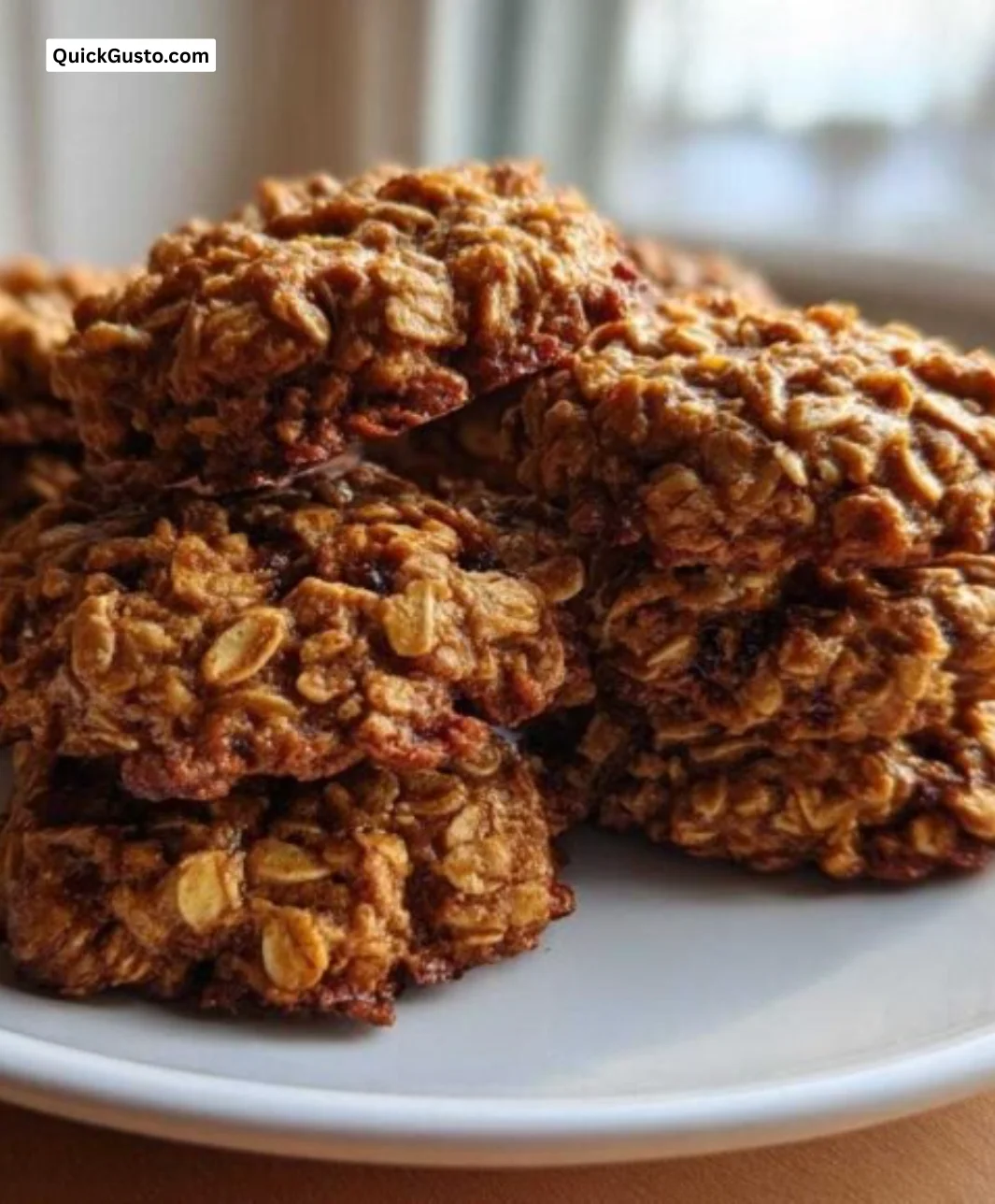 160-Calorie Breakfast Cookie with oats and chocolate chips