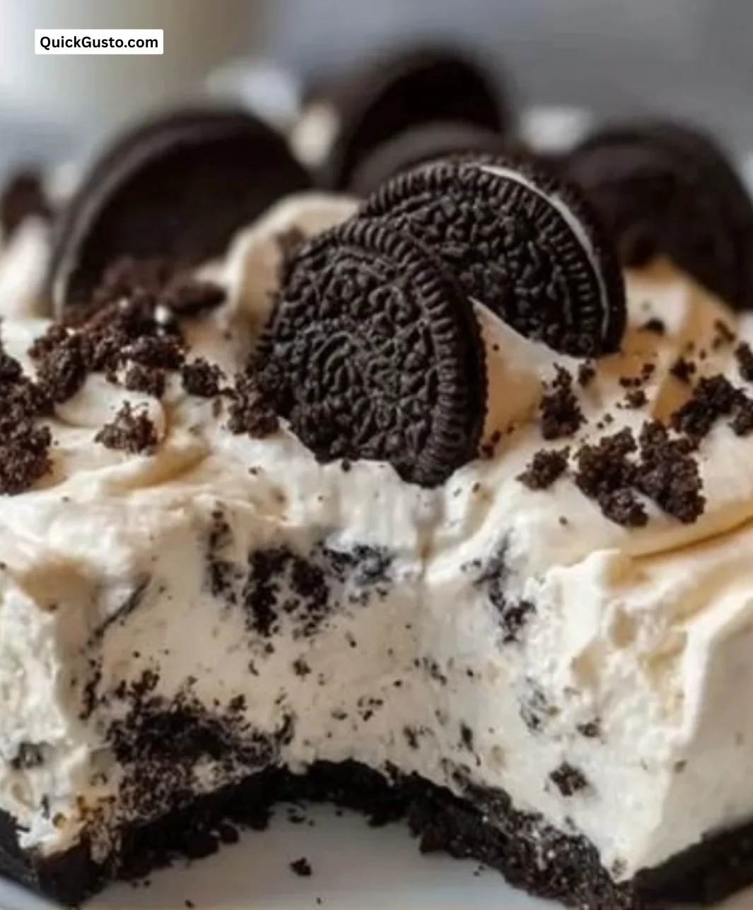Delicious 4-Ingredient Protein Oreo Cheesecake dessert for healthy indulgence