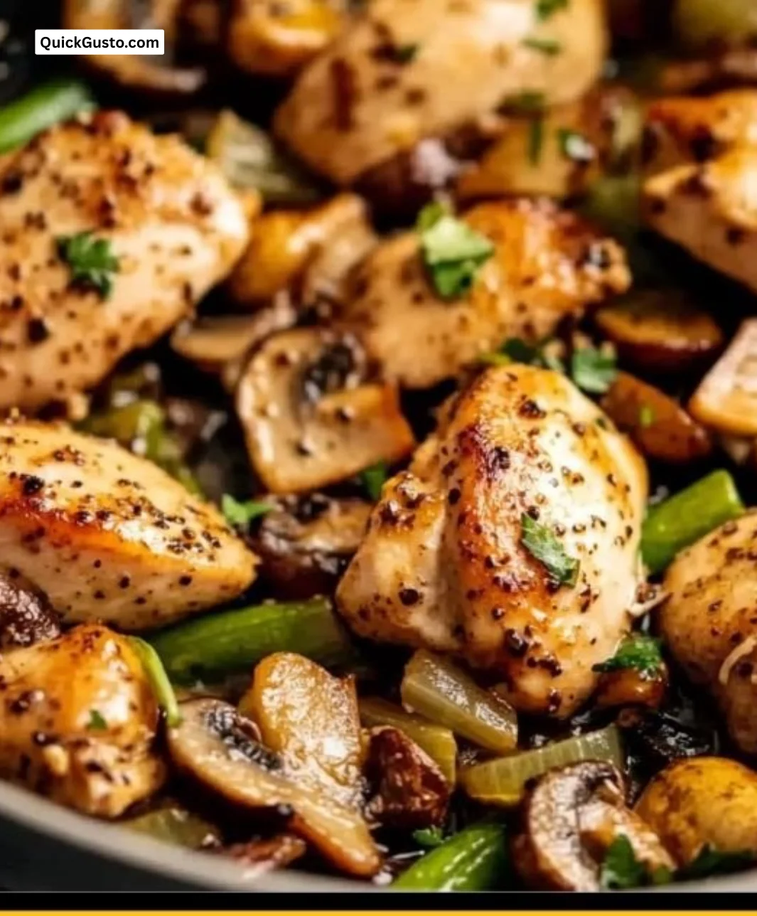 Black pepper chicken with mushrooms served in a bowl