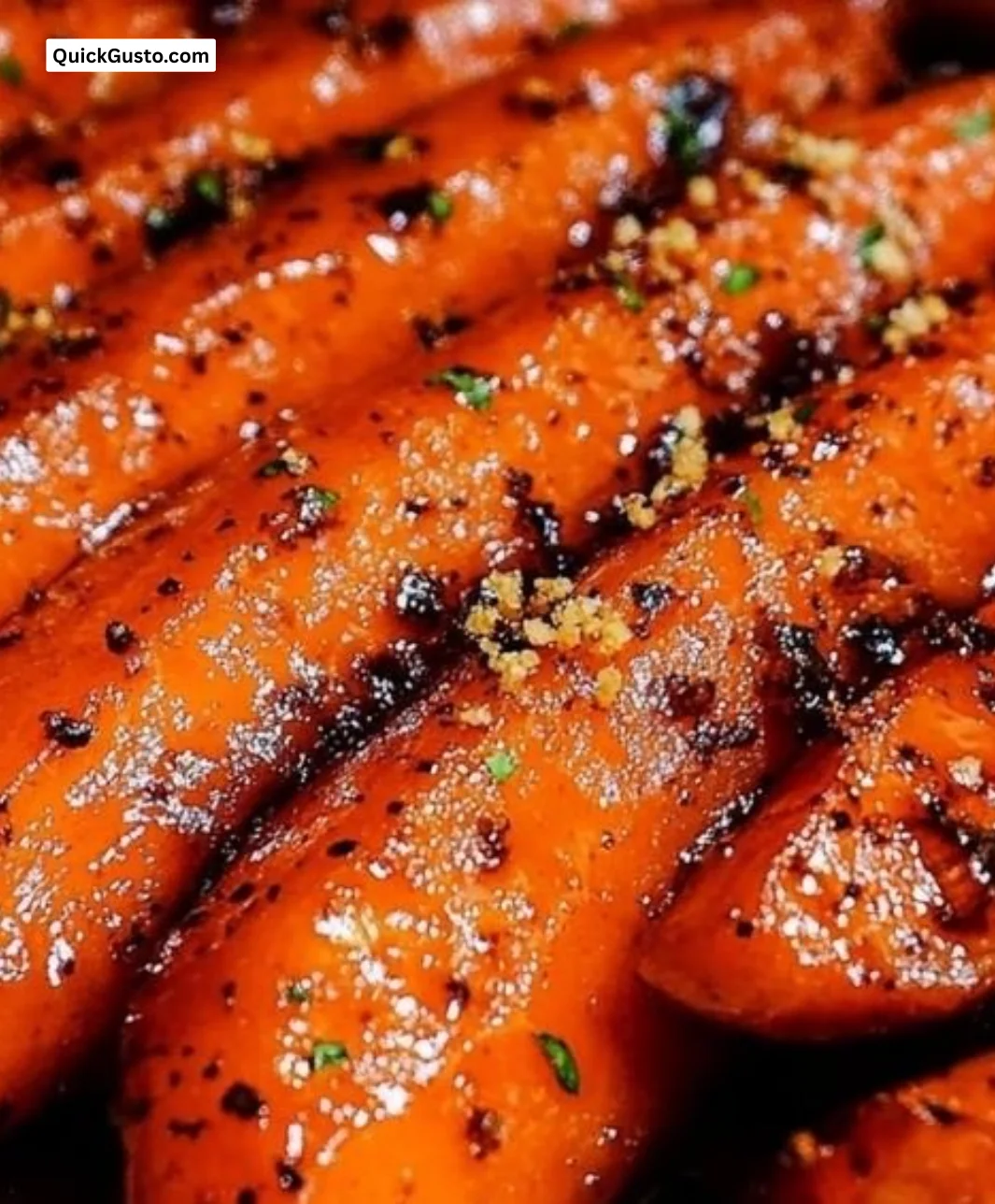 Maple-glazed roasted carrots served on a plate