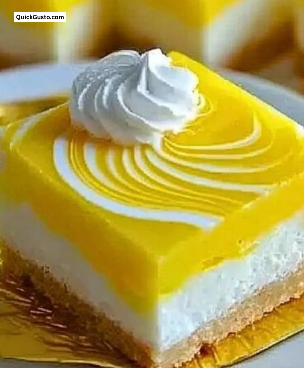 Delicious homemade lemon cheesecake bars garnished with lemon slices