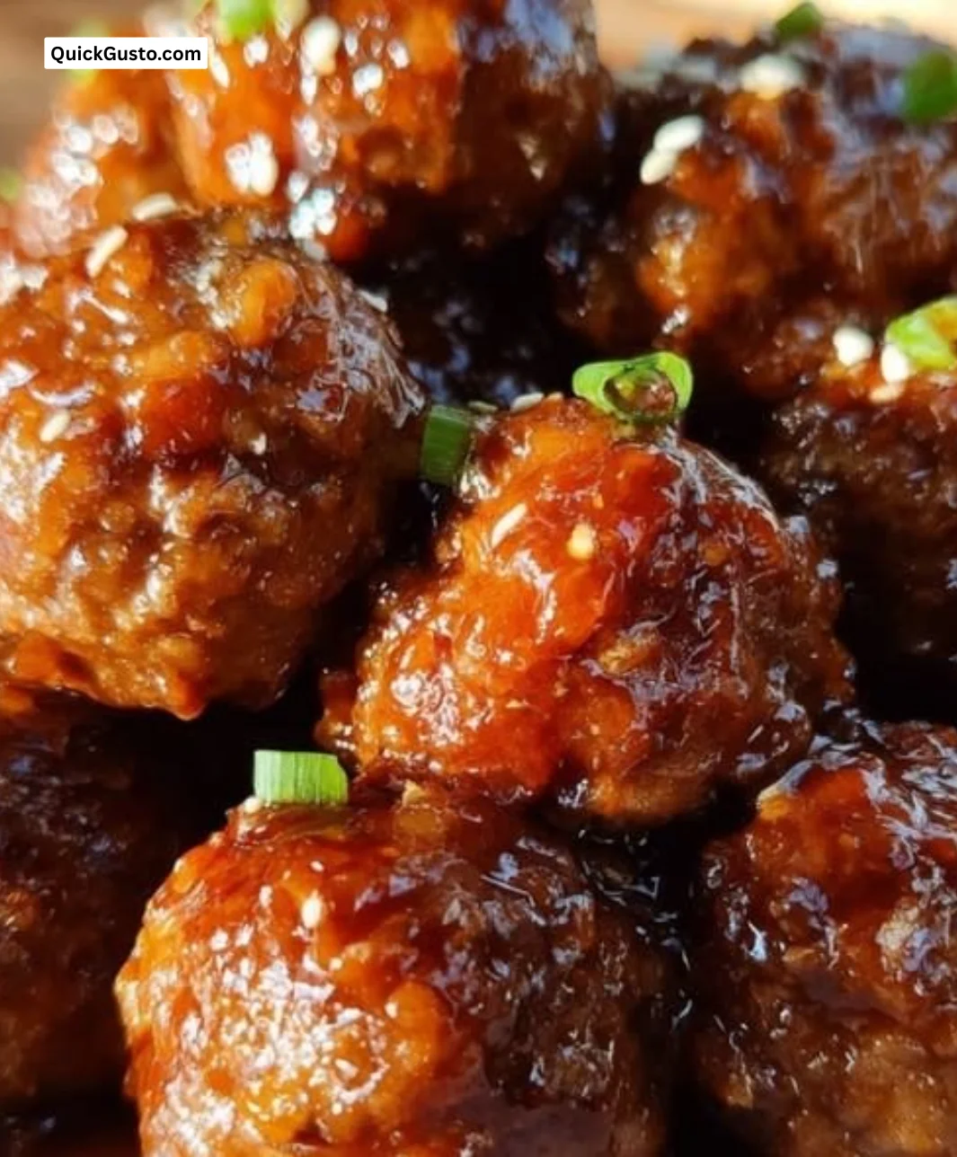 Slow cooker sweet Hawaiian teriyaki meatballs with glaze and toppings