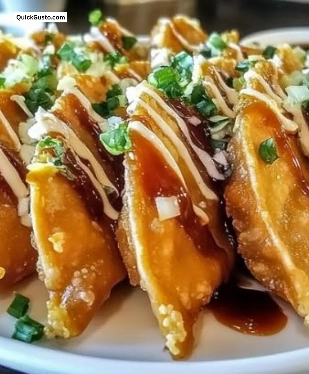 Delicious chicken wonton tacos served at Applebee's restaurant